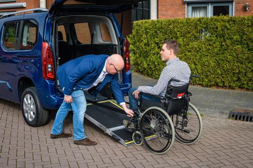 Veicolo per disabili monospazio - Peugeot Rifter - B-Style  - per carburante / entrata posteriore