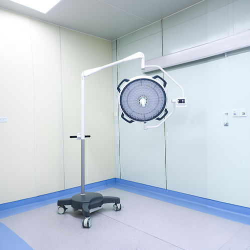 Lampada scialitica mobile - FY-700S  - Jiangsu Fuyou Medical - LED / 110 V/60 Hz / 220 V/50 Hz