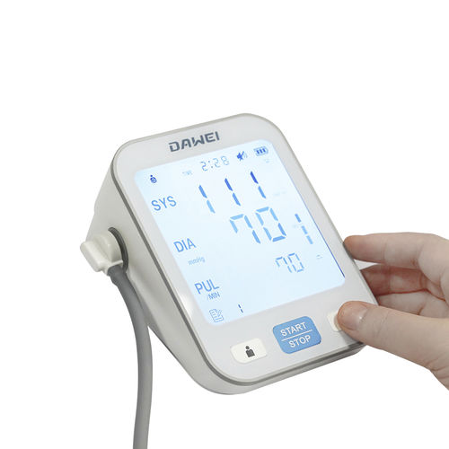 Sfigmomanometro elettronico automatico - FS39 - Dawei Medical - oscillometrico / con risposta vocale / a batteria ricaricabile