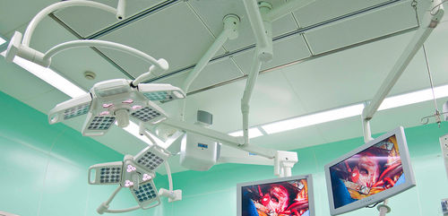 Lampada scialitica a soffitto - Woodmans Meditech - LED