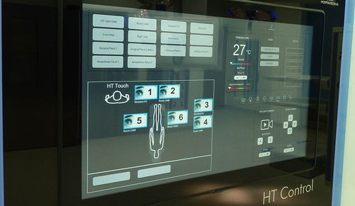Pannello di controllo per sala operatoria - Woodmans Meditech - con touch screen