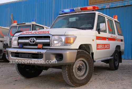 Ambulanza con ossigenoterapia - GRJ76 - AUTO ZONE ARMOR AND PROCESSING CARS L.L.C - 4x4 / meccanica