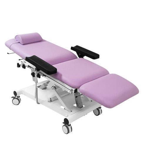 Poltrona per prelievo di sangue elettrica - 3055/0 - VOG MEDICAL - a 3 sezioni / con rotelle / ad altezza regolabile