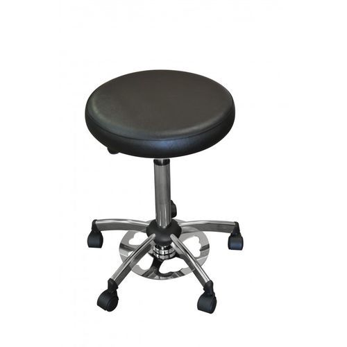 Sgabello ad altezza regolabile - Foot-operated stool - VOG MEDICAL - pneumatico / con rotelle / con rotelle