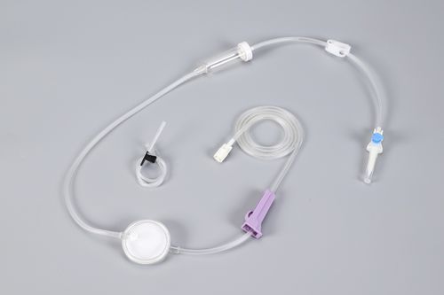 Set di infusione in polivinilcloruro (PVC) - Zhejiang Runqiang Medical Instruments - con camera di gocciolamento / con rubinetto / con filtro per la prevenzione della contaminazione da particelle