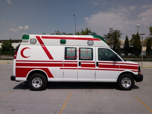 Ambulanza furgone - GMC Savana - eos ambulance - tipo II / a 4 barelle / con ossigenoterapia