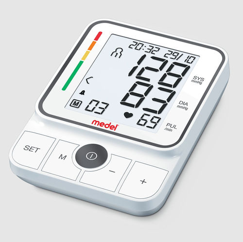 Sfigmomanometro elettronico automatico - Clip &amp; Go - Medel International S.r.l. - a batteria ricaricabile / con bracciale adulti