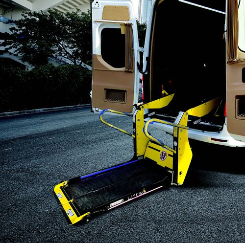 Veicolo per disabili autobus - RN INDUSTRY - entrata posteriore