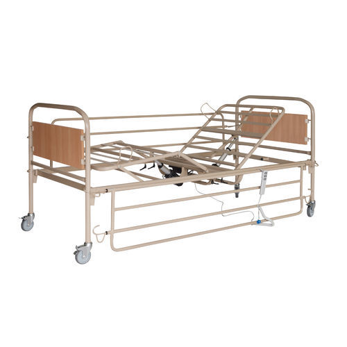 Letto da ospedale - Alfacare - elettrico / inclinabile / con rotelle