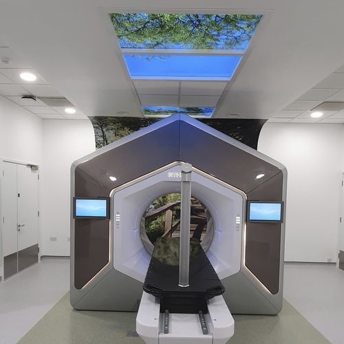 finestra con display digitale - Sky Inside UK Limited