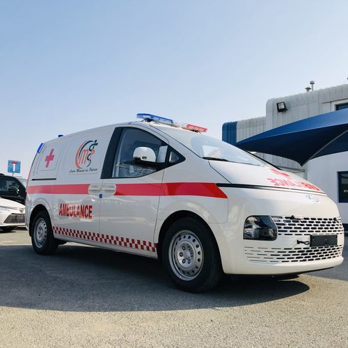 Ambulanza paramedicale - ICU AUTOMOTIVE IMPORT EXPORT AND CONSULTING. - furgone / con ossigenoterapia / a 4 barelle