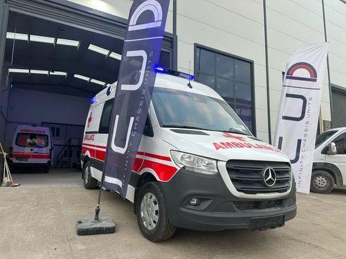 Ambulanza per rischi infettivi - Mercedes Sprinter  - ICU AUTOMOTIVE IMPORT EXPORT AND CONSULTING. - per ambulanze / per traumatologia / di isolamento