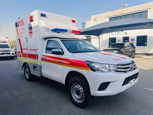 Ambulanza per terapia intensiva - Toyota Hilux  - ICU AUTOMOTIVE IMPORT EXPORT AND CONSULTING. - per trasferimento di pazienti / con compartimenti / tipo A