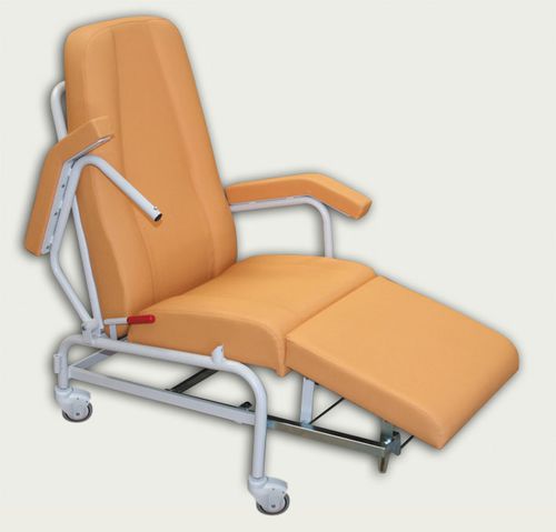 Poltrona per struttura sanitaria - 43438 - kinefis - con rotelle