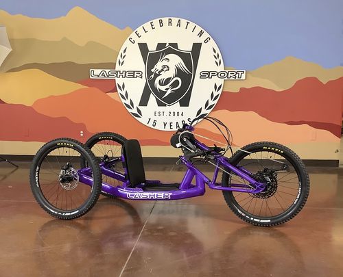 Triciclo reclinato a pedali - ARCe - Lasher Sport - pediatrico / viola / telaio in magnesio