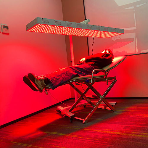 Lampada di fototerapia estetica - LUM-6000A - Zhengzhou Magique Huaer Biotechnology - per trattamento dei dolori articolari / per cicatrizzazione delle ferite / con rotelle