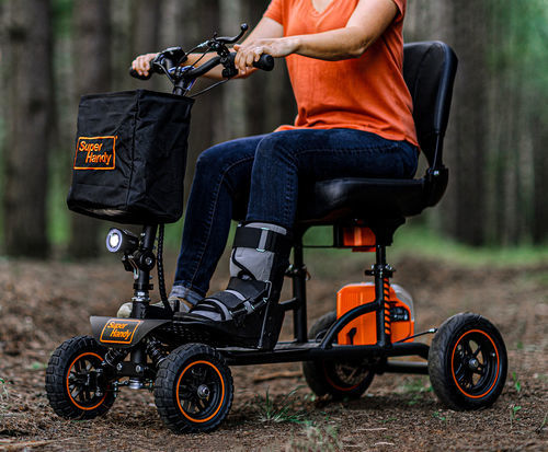 Scooter per disabili elettrico - Explorer - SuperHandy - a 4 ruote / pieghevole / con bauletto