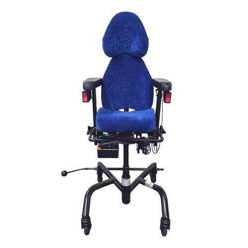Sedia per persone a mobilità ridotta - Real 9400 - Mercado Medic Deutschland GmbH - con braccioli / con schienale alto / con poggiapiedi