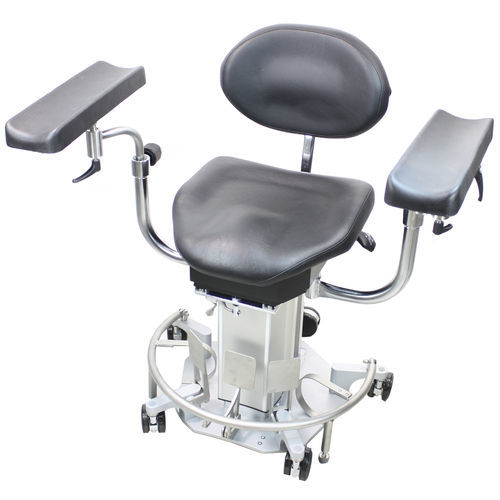 Sgabello per ambulatorio - ak 480 - Akrus GmbH & Co.KG - chirurgico / ad altezza regolabile / elettrico