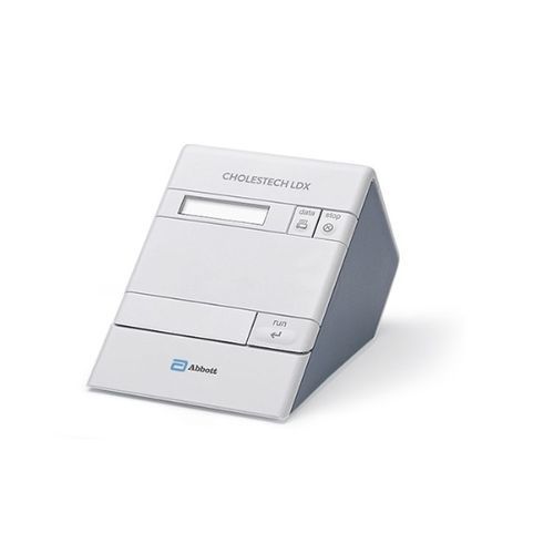 Analizzatore POC automatico - CHOLESTECH LDX™ - Abbott - per malattie cardiovascolari / didattico / del colesterolo