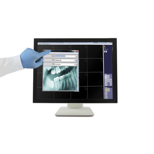 Monitor medico - e-medic™ - Baaske Medical - 19" / touch screen multipoint / DisplayPort