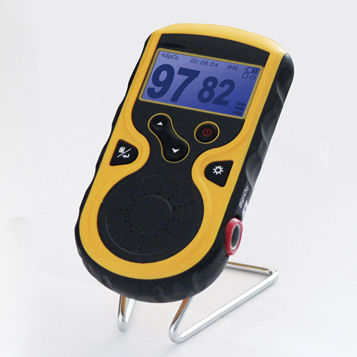 Pulsossimetro palmare - BP-12C - Biocare   - medico / a batteria / con sensore separato