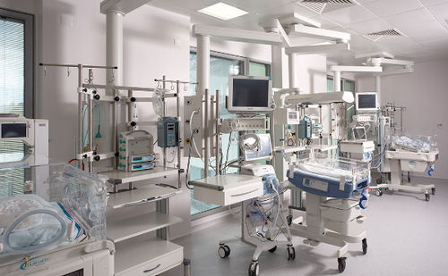 Braccio di distribuzione a soffitto - Atlas® - Brandon Medical - per terapia intensiva / articolato / modulare