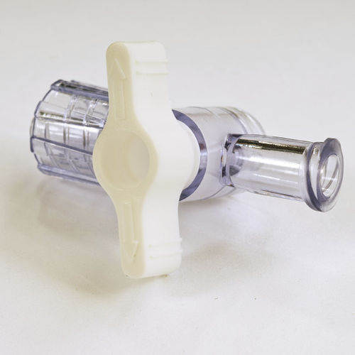 Connettore per perfusione con rubinetto - 17-300 - CardioMed Supplies  - diritto