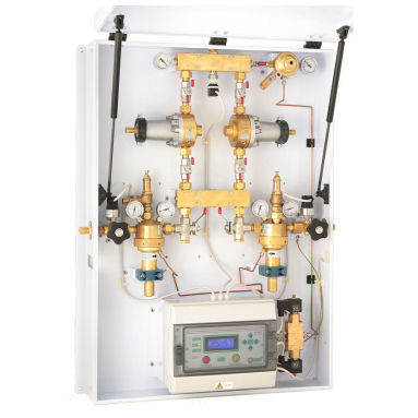 Unità di distribuzione di gas medicali a doppio stadio - C-2210M-2251M - DELTA P  - controllata tramite microprocessore