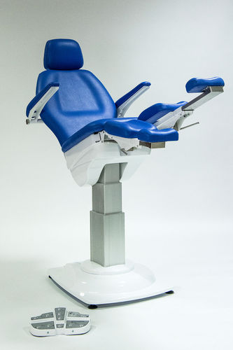 Poltrona per visita podologica - Xenon - Euroclinic MediCare Solutions - elettrica / ad altezza regolabile / con poggiagambe