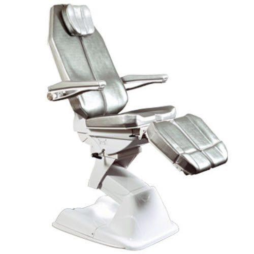 Poltrona per visita podologica - Lynea - Euroclinic MediCare Solutions - elettrica / con poggiagambe / inclinabile