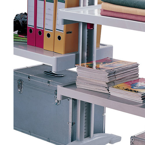 Carrello per uso generale - #PMC53 - Francehopital - di servizio / 3 ripiani / ad altezza regolabile
