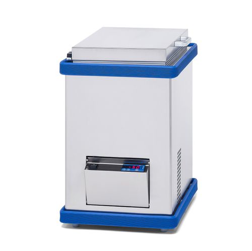 Congelatore da laboratorio - ST100 - FRYKA-Kältetechnik GmbH - ad armadio / 1 porta / con raffreddamento ad aria