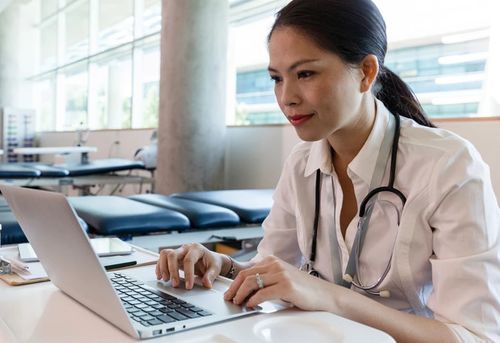 Software di gestione dei documenti - TrakCare - InterSystems   - di pianificazione / medico / clinico