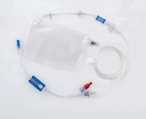 Set di infusione con filtro per la prevenzione della contaminazione da particelle -  KE1.EE.196.9	 - Micrel Medical Devices