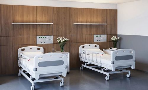 Trave testaletto a muro - IV1054 comfort - modul technik - per camera di degenza / personalizzabile