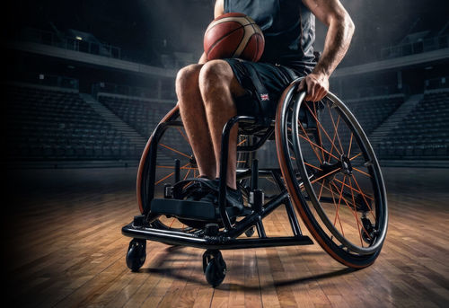 Sedia a rotelle manuale - Roma Medical Aids  - sportiva / per basket / telaio in titanio