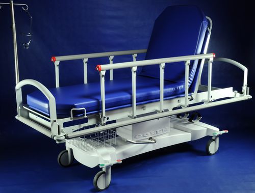 Barella con carrello da trasporto - GOLEM TRANS - RQL - GOLEM tables - manuale / ad altezza regolabile / a 2 sezioni