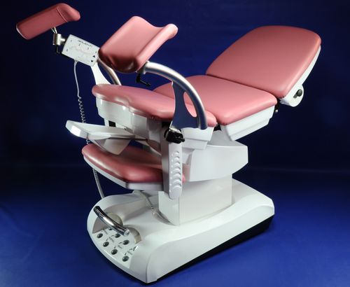 Poltrona per visita ginecologica - GOLEM F1 - RQL - GOLEM tables - urologica / elettrica / ad altezza regolabile