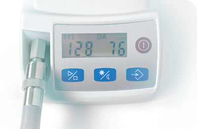 Sfigmomanometro elettronico palmare - Mobil-O-Graph ABP - ScottCare