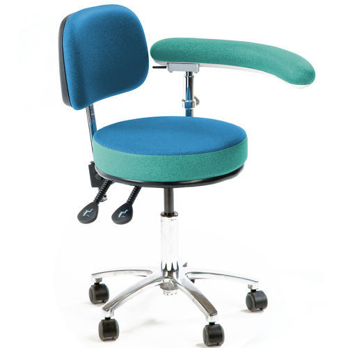 Sgabello per ambulatorio - MC6160 - SEERS Medical - ad altezza regolabile / con rotelle / con braccioli