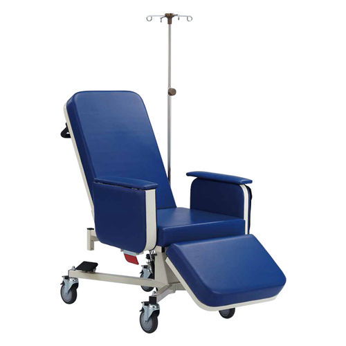 Poltrona per emodialisi manuale - CA-008 - Sigma-Care Development  - a 3 sezioni / con rotelle / con poggiagambe