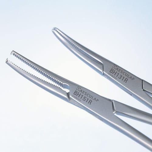 Pinza chirurgica - Aesculap® - per presa di tessuti / per isterectomia / di Backhaus