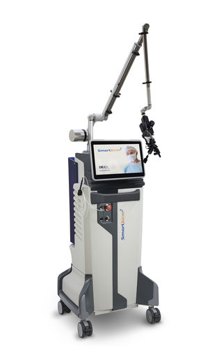 Laser dermatologico - SmartXide² DOT/RF - Deka - per medicina estetica / CO2 / su carrello