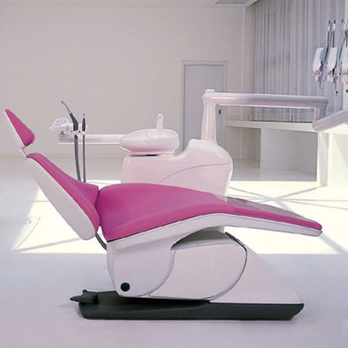 Riunito odontoiatrico con poggiatesta flessibile - ABSOLUTE - EURODENT - con sistema di igiene / con portastrumenti / con illuminazione LED