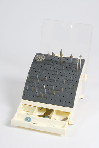 Rack per frese dentali - MedicNRG Ltd.   - da banco