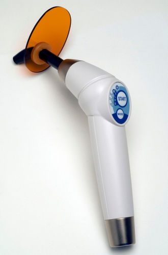 Lampada polimerizzante odontoiatrica - MOON EVOLUTION - TEKNE DENTAL - a incasso / LED