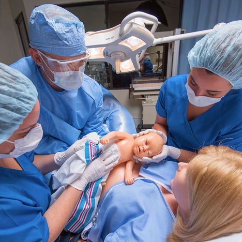 Simulatore di paziente trattamento materno/neonatale - VICTORIA® S2200  - Gaumard - di parto / per cure infermieristiche / per ostetricia