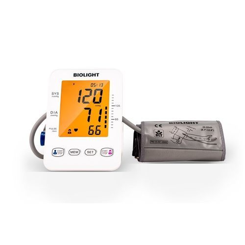 Sfigmomanometro elettronico a bracciale - WBP302 - Guangdong Biolight Meditech - indossabile / con bracciale integrato