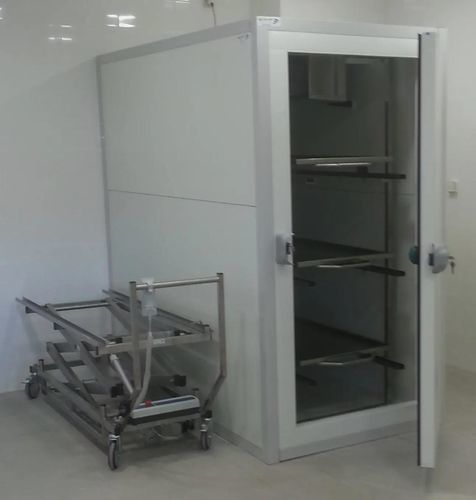 Cella mortuaria frigorifera per barelle mortuarie - EIHF-ISOFROID - 3 salme / a carico frontale / 1 porta